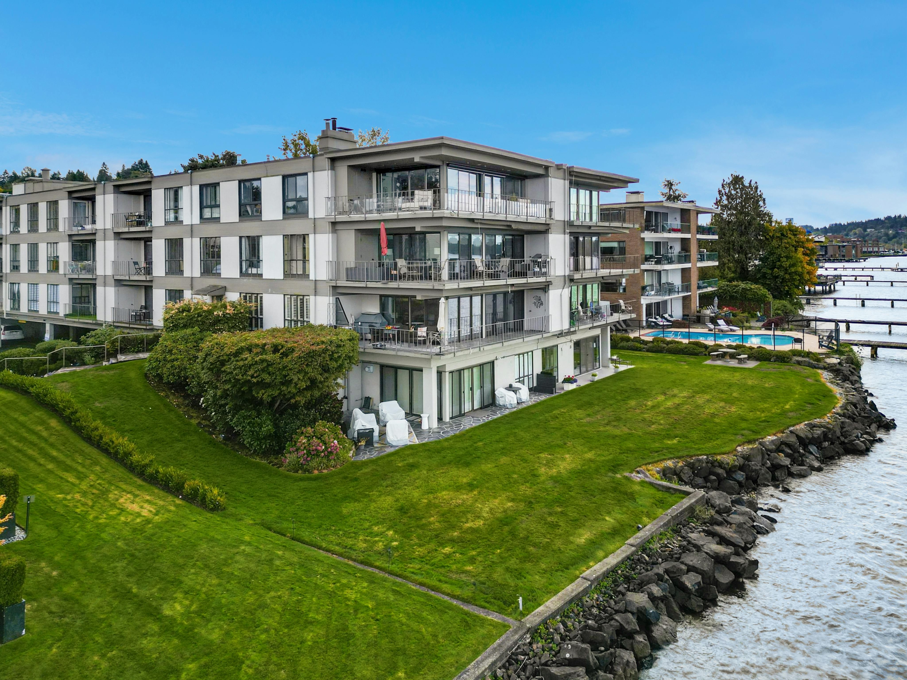 6333 Lake Washington Boulevard Northeast Unit 307 - 307