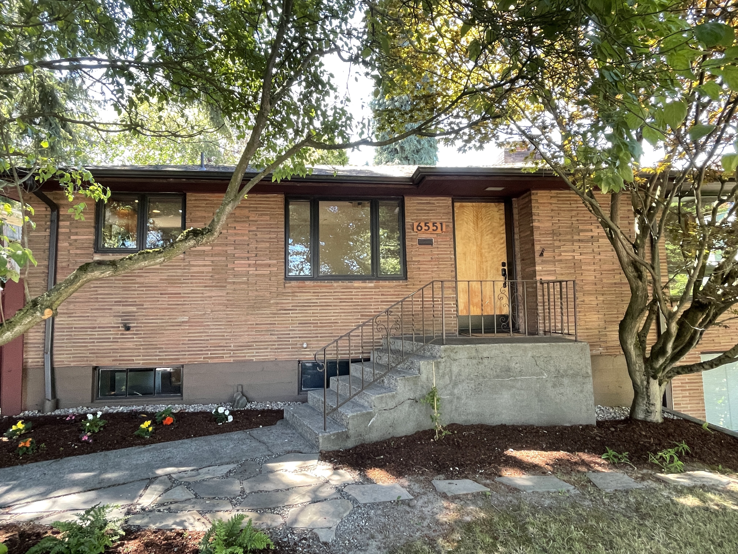 6551 35th Avenue Southwest